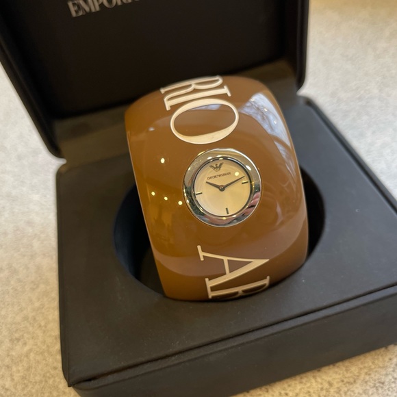 Emporio Armani SS Bangle Womens Wristwatch 24 MM - Picture 2 of 9